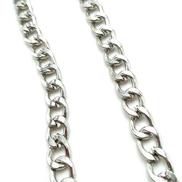 Cuban Link Chain Silver-tone Necklace - Picture 5 of 9